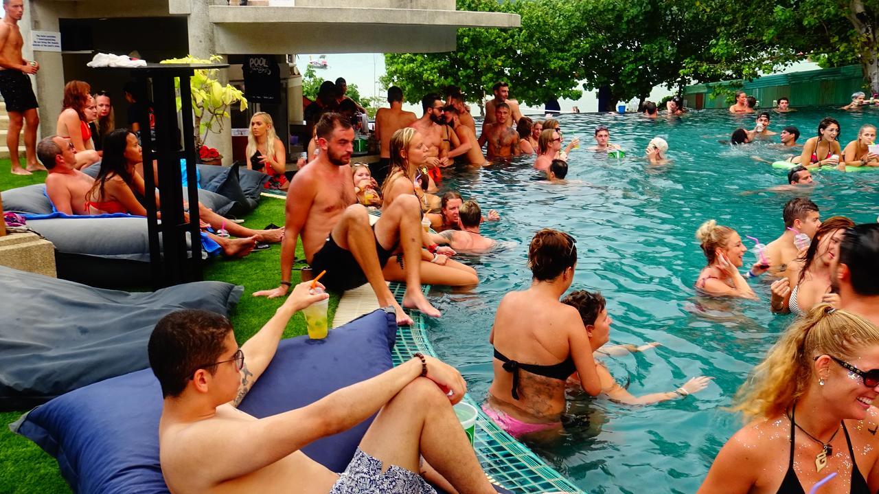 Pp Charlie Beach Resort Phi Phi Don Exterior foto