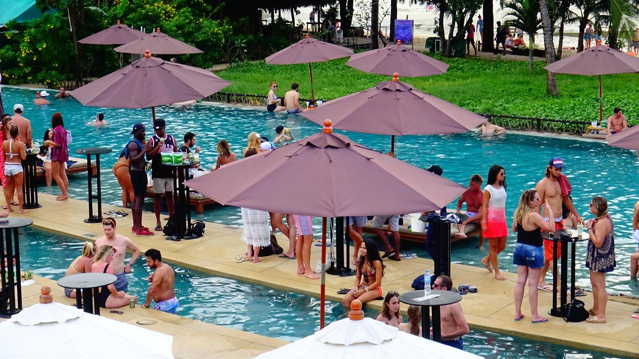 Pp Charlie Beach Resort Phi Phi Don Exterior foto