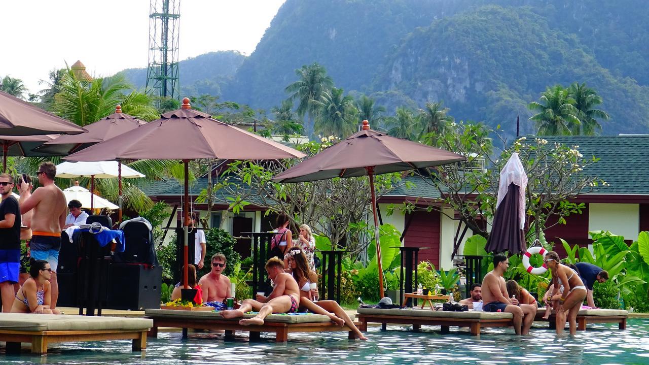 Pp Charlie Beach Resort Phi Phi Don Exterior foto