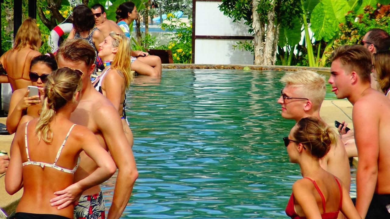 Pp Charlie Beach Resort Phi Phi Don Exterior foto